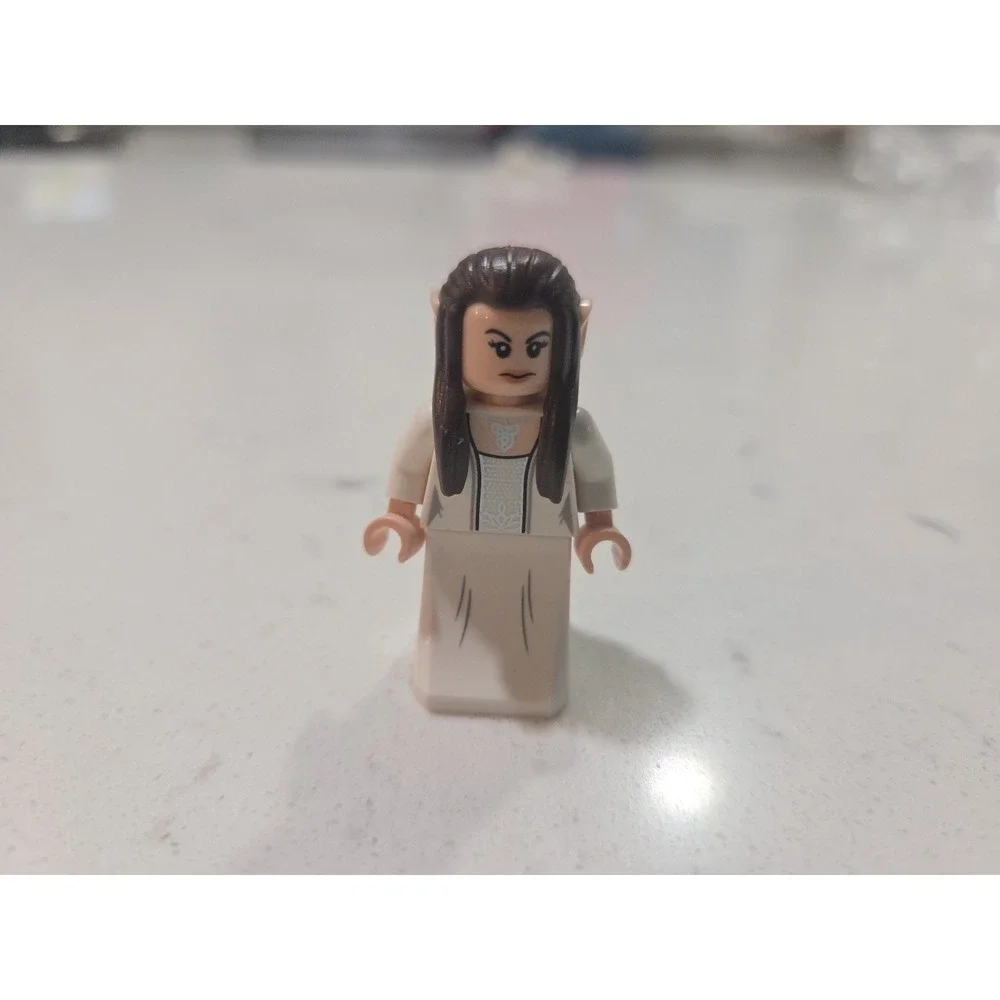 Lego New Arwen minifigure Lord of the Rings Hobbit 10316 Rivendell